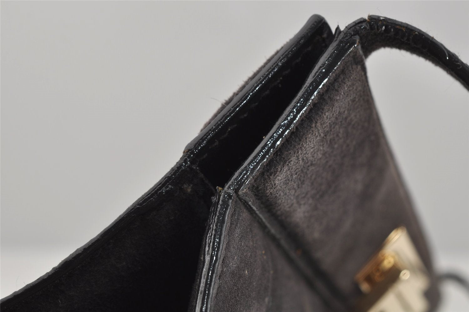 Authentic GUCCI Vintage Shoulder Hand Bag Purse Suede Leather Gray 5510J