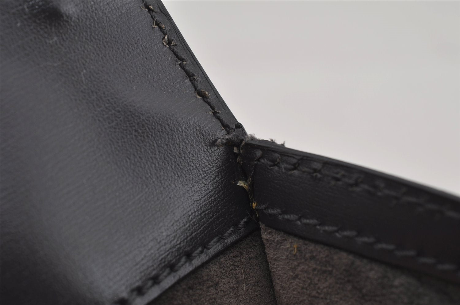 Authentic GUCCI Vintage Shoulder Hand Bag Purse Suede Leather Gray 5510J