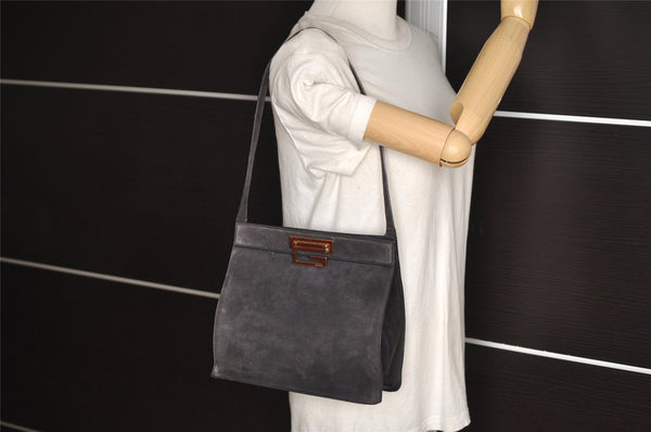 Authentic GUCCI Vintage Shoulder Hand Bag Purse Suede Leather Gray 5510J