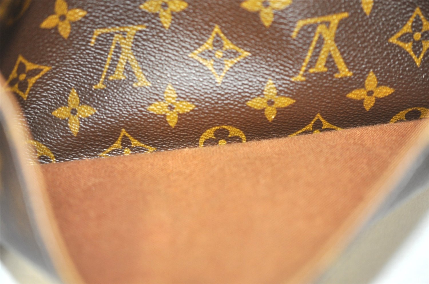 Authentic Louis Vuitton Monogram Gibeciere MM Shoulder Cross Bag M42247 LV 5515J