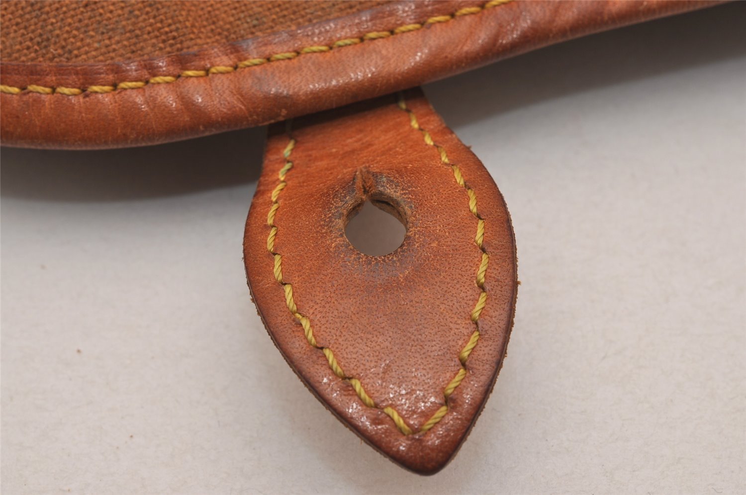 Authentic Louis Vuitton Monogram Gibeciere MM Shoulder Cross Bag M42247 LV 5515J