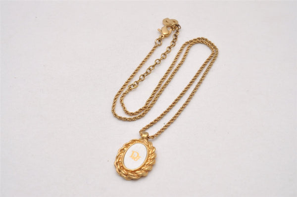 Authentic Christian Dior Gold Tone Chain Pendant Necklace CD 5520I