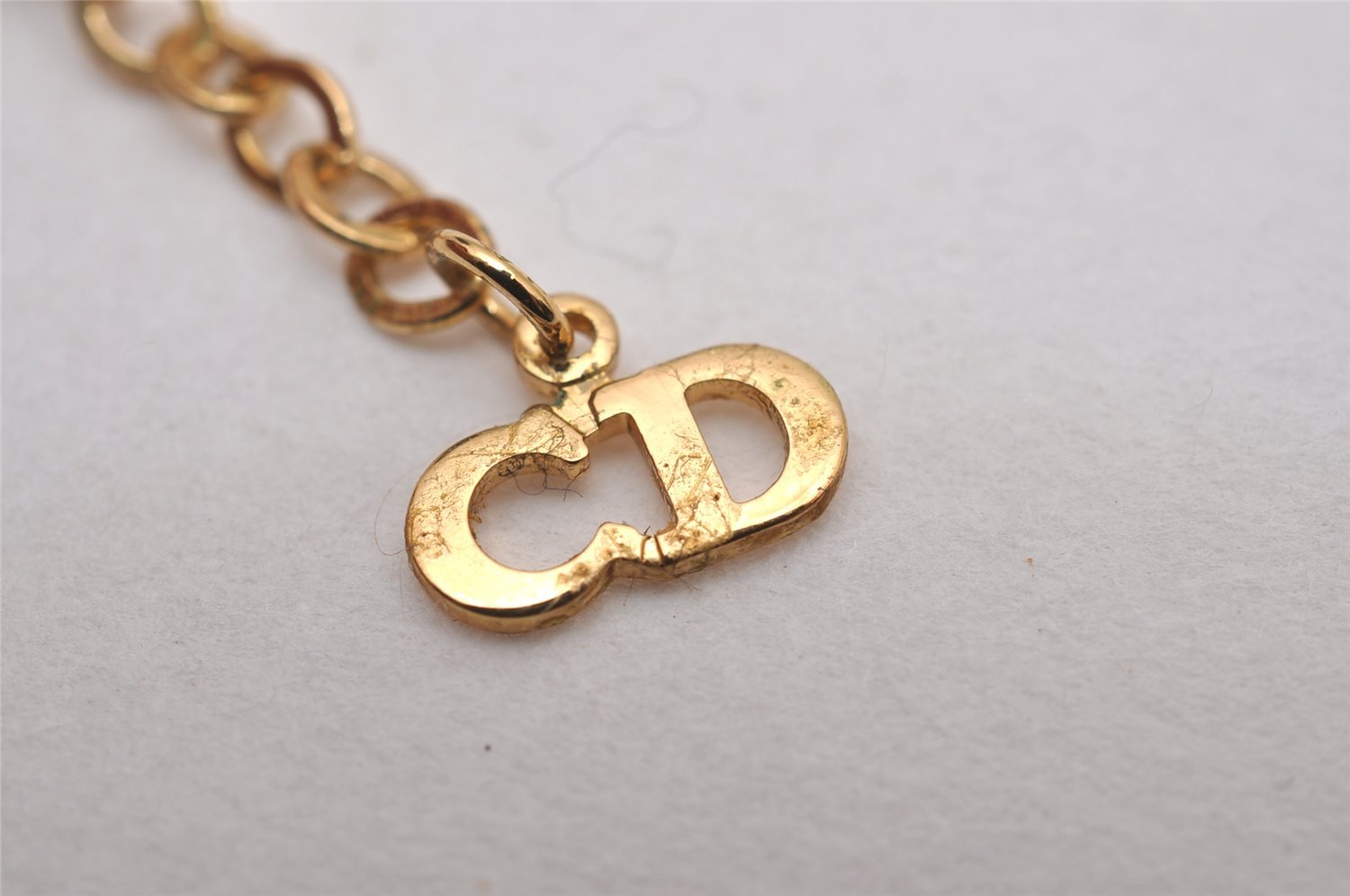 Authentic Christian Dior Gold Tone Chain Pendant Necklace CD 5523I