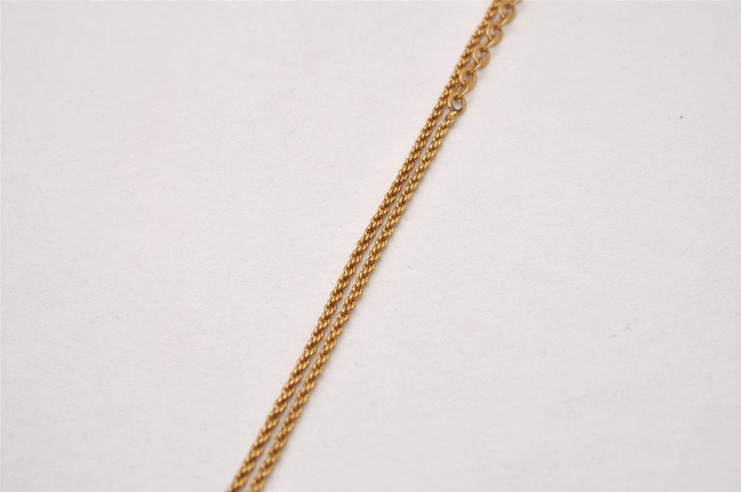 Authentic Christian Dior Gold Tone Chain Pendant Necklace CD 5526I