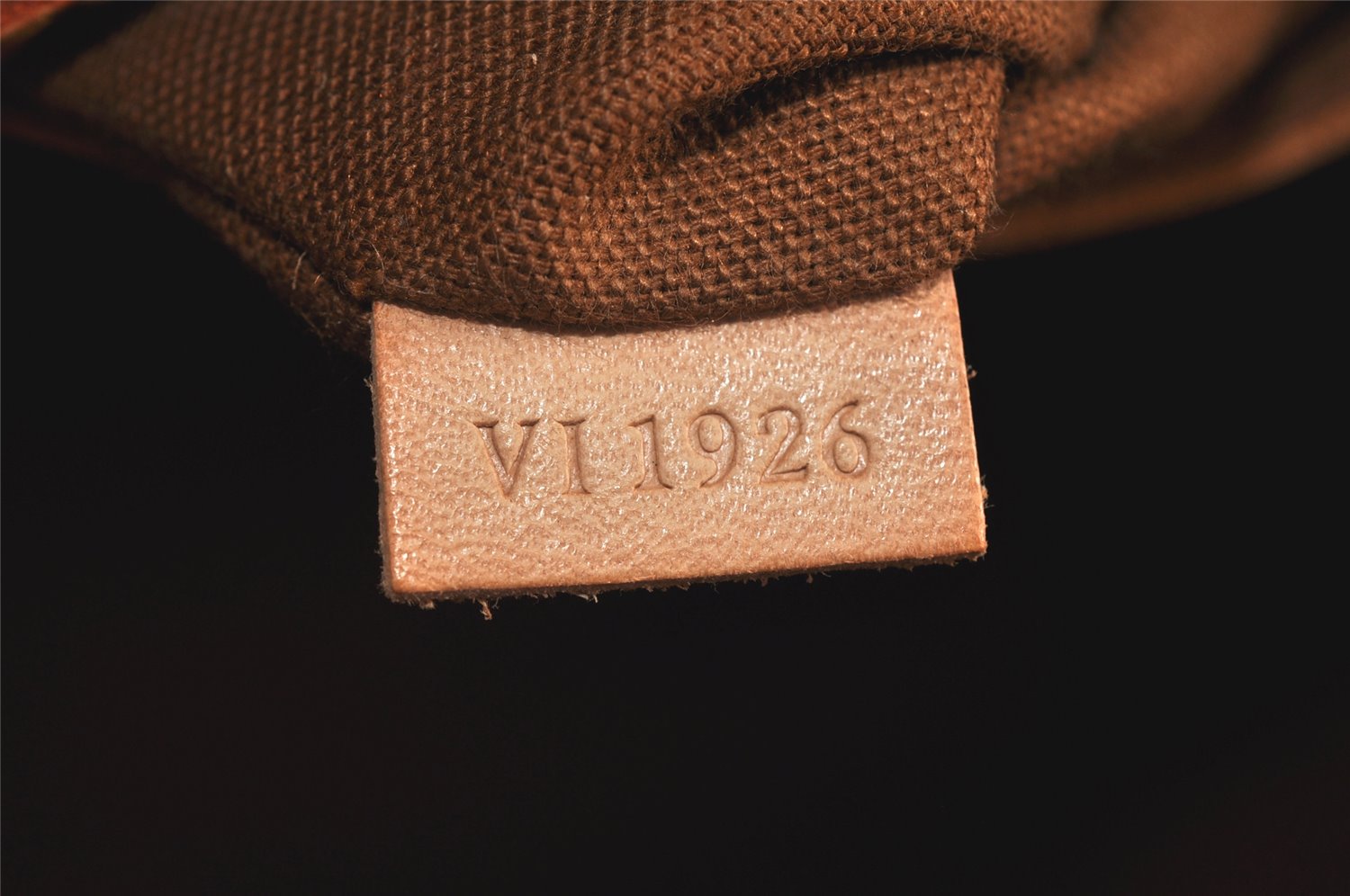 Authentic Louis Vuitton Monogram Alma Hand Bag Purse M51130 LV 5526K