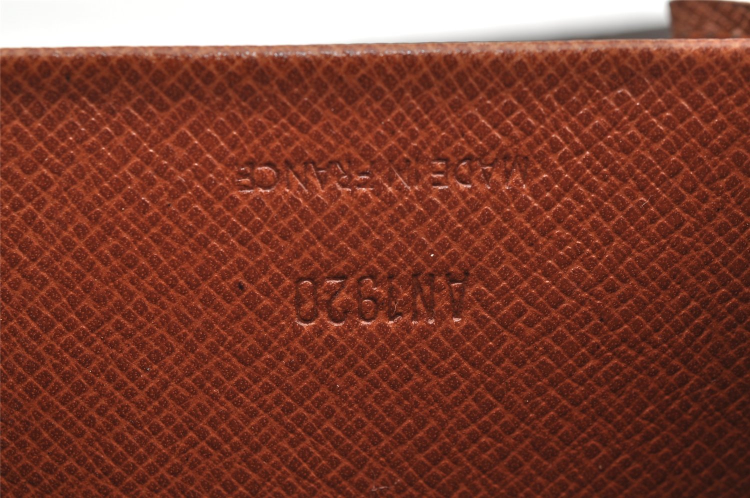 Authentic Louis Vuitton Monogram Porte Monnaie Billets Wallet M61660 LV 5527I