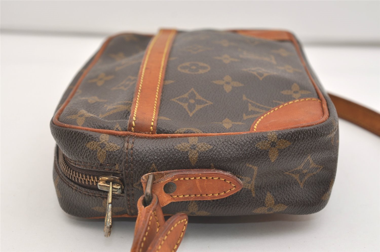 Authentic Louis Vuitton Monogram Trocadero 23 Shoulder Cross Bag M51276 LV 5531J