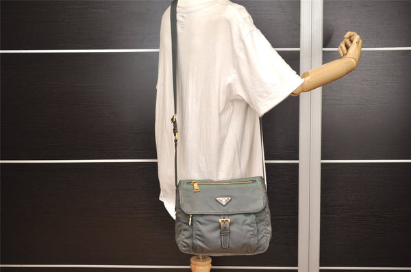 Authentic PRADA Nylon Tessuto Leather Shoulder Cross Body Bag Purse Green 5540J