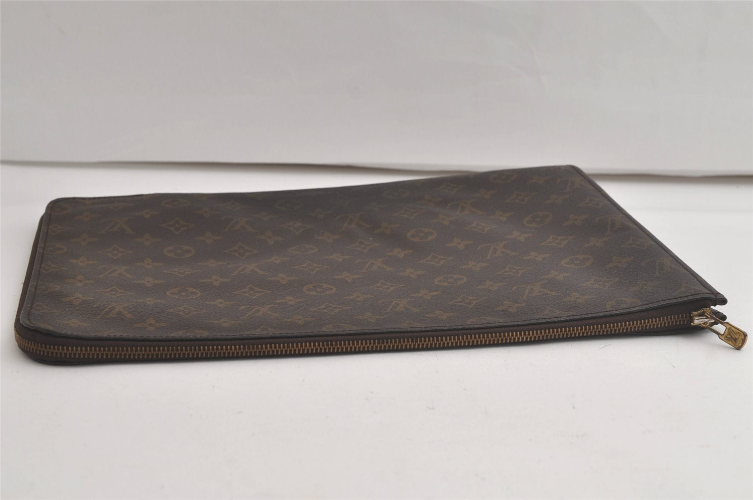 Authentic Louis Vuitton Monogram Poche Documents Document Case M53400 LV 5541K