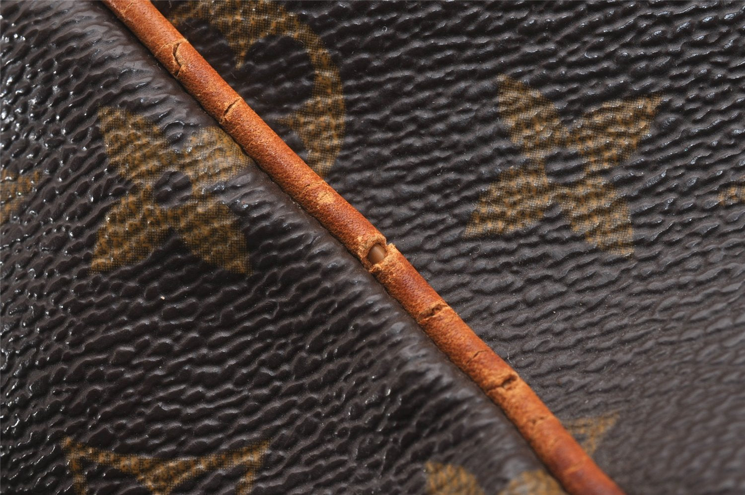 Authentic Louis Vuitton Monogram Batignolles Vertical Tote Bag M51153 LV 5544J