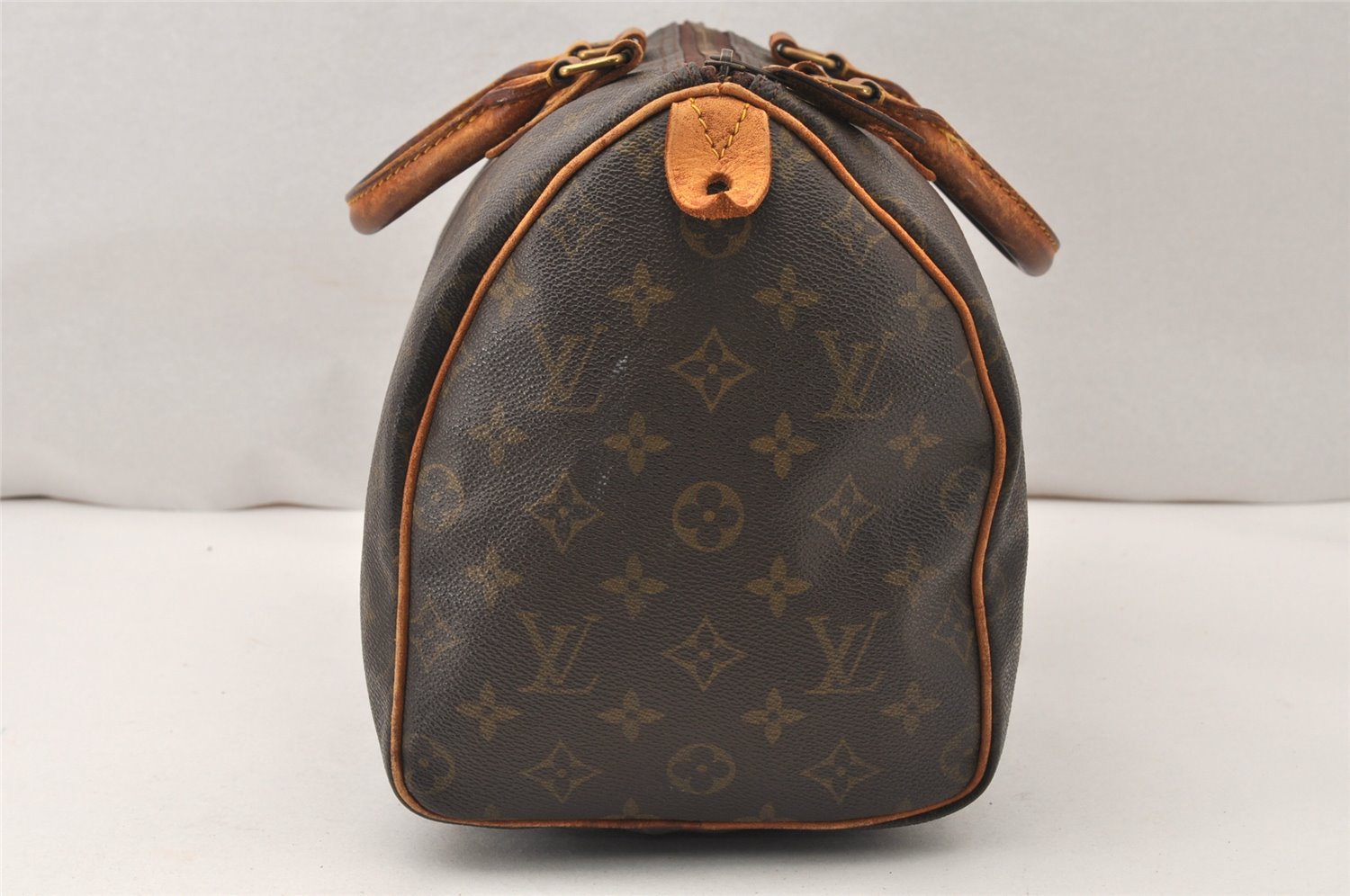 Authentic Louis Vuitton Monogram Speedy 30 Hand Boston Bag M41526 LV 5548K