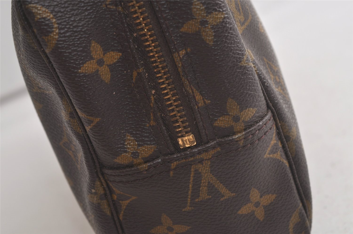 Auth Louis Vuitton Monogram Trousse Toilette 28 Clutch Bag M47522 Junk 5549K