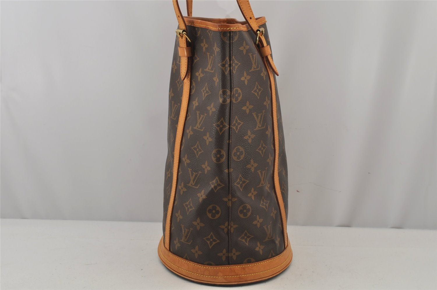 Authentic Louis Vuitton Monogram Bucket GM Shoulder Bag M42236 LV Junk 5554J
