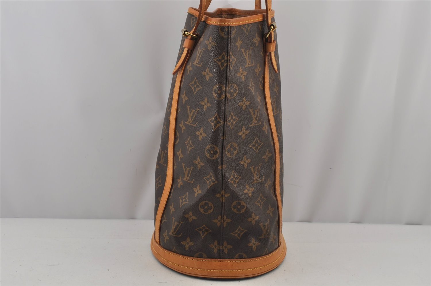 Authentic Louis Vuitton Monogram Bucket GM Shoulder Bag M42236 LV Junk 5554J
