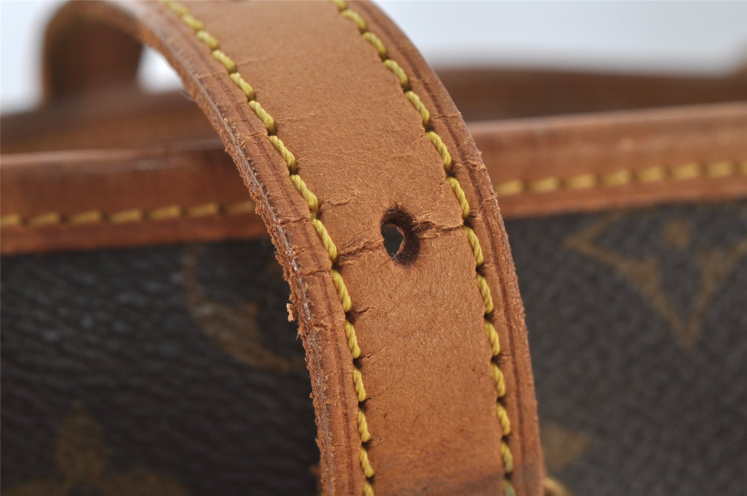 Authentic Louis Vuitton Monogram Bucket GM Shoulder Tote Bag M42236 Junk 5555J