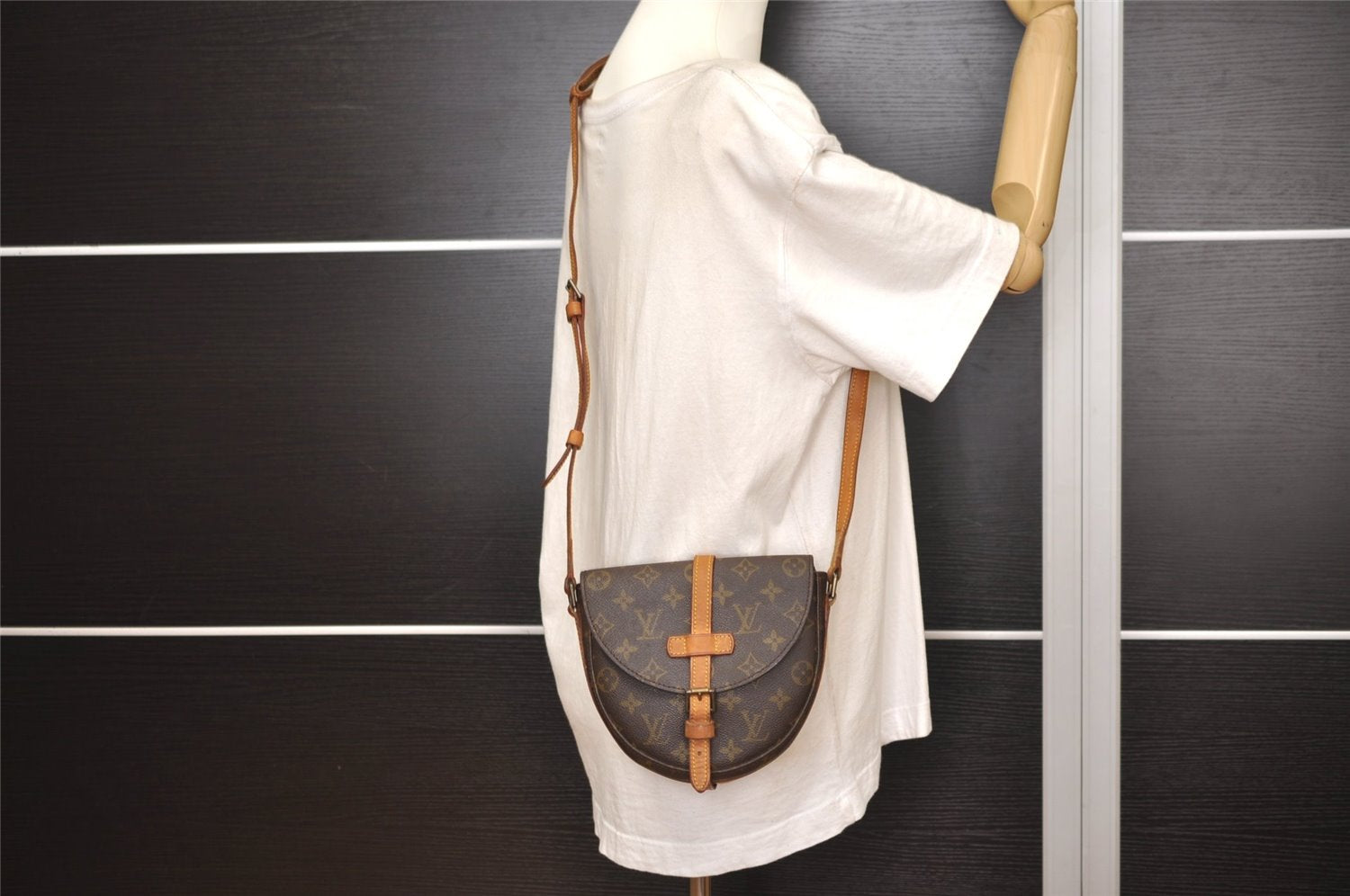 Authentic Louis Vuitton Monogram Chantilly PM Shoulder Cross Bag M51234 LV 5557J