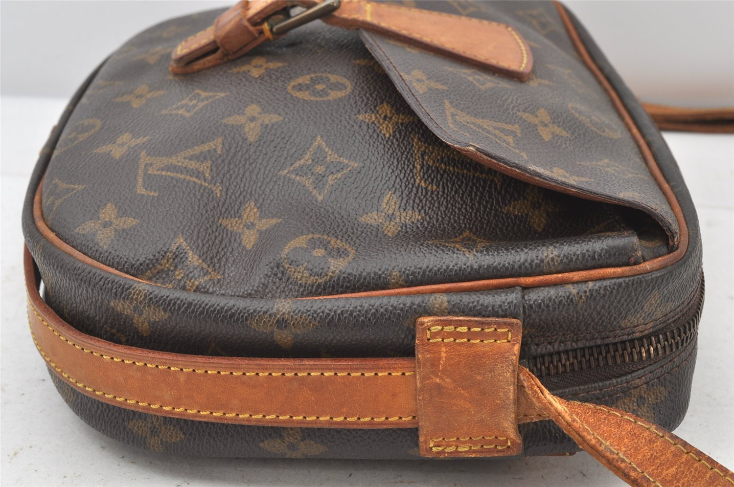 Authentic Louis Vuitton Monogram Jeune Fille MM M51226 Shoulder Bag Junk 5558K