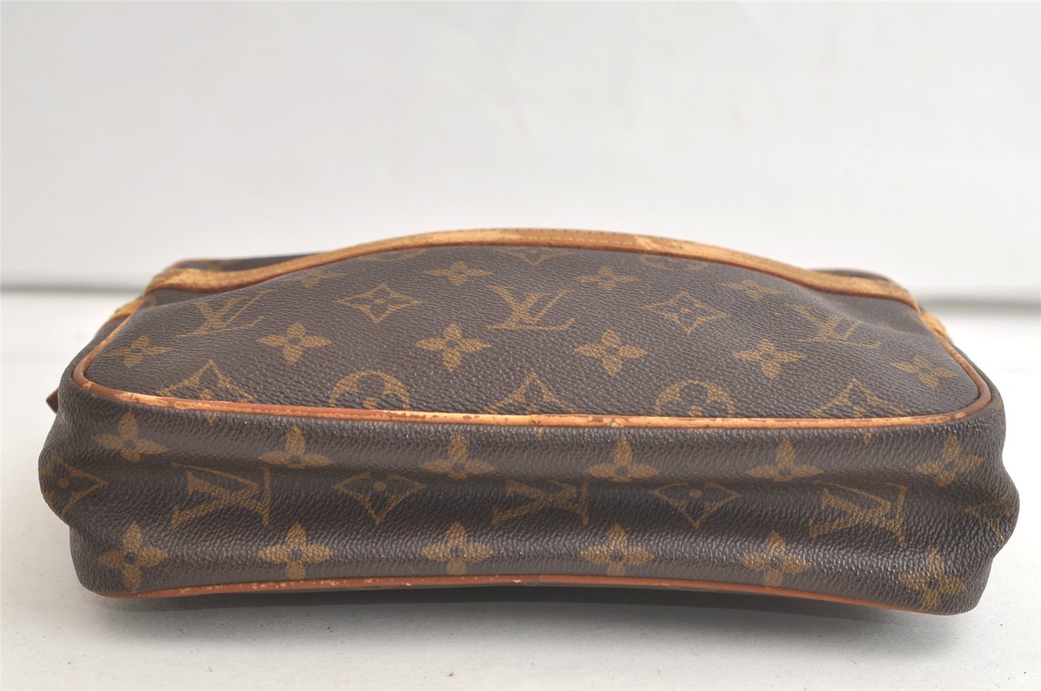 Authentic Louis Vuitton Monogram Compiegne 23 Clutch Hand Bag M51847 LV 5559K