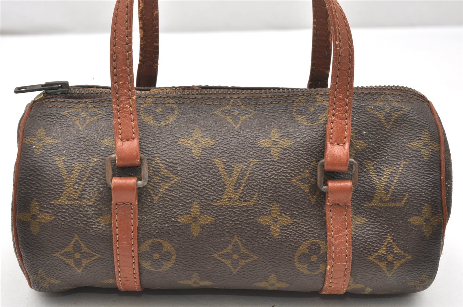 Authentic Louis Vuitton Monogram Papillon 22 Hand Bag Old Model LV 5561K