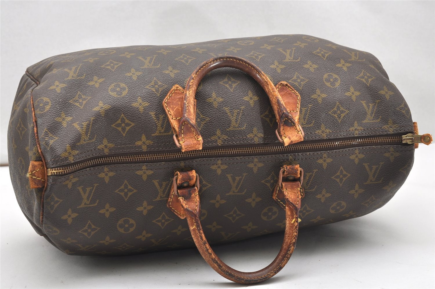 Authentic Louis Vuitton Monogram Speedy 40 Hand Boston Bag Old Model LV 5564K