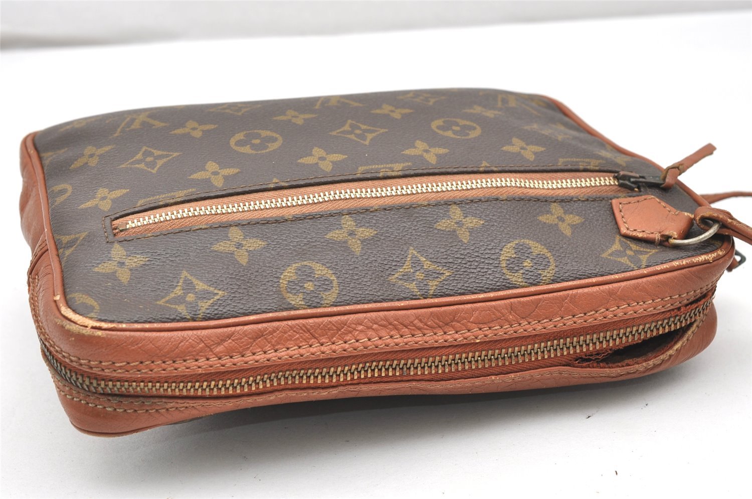 Authentic Louis Vuitton Monogram Pochette Sport Clutch Hand Bag Old Model 5572K