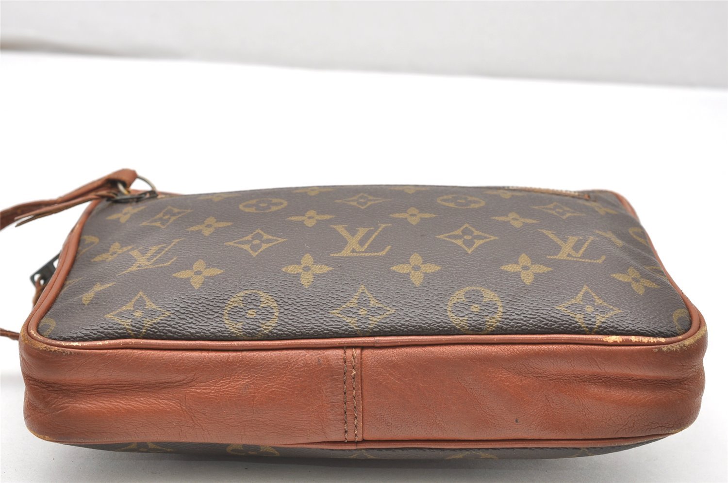 Authentic Louis Vuitton Monogram Pochette Sport Clutch Hand Bag Old Model 5572K