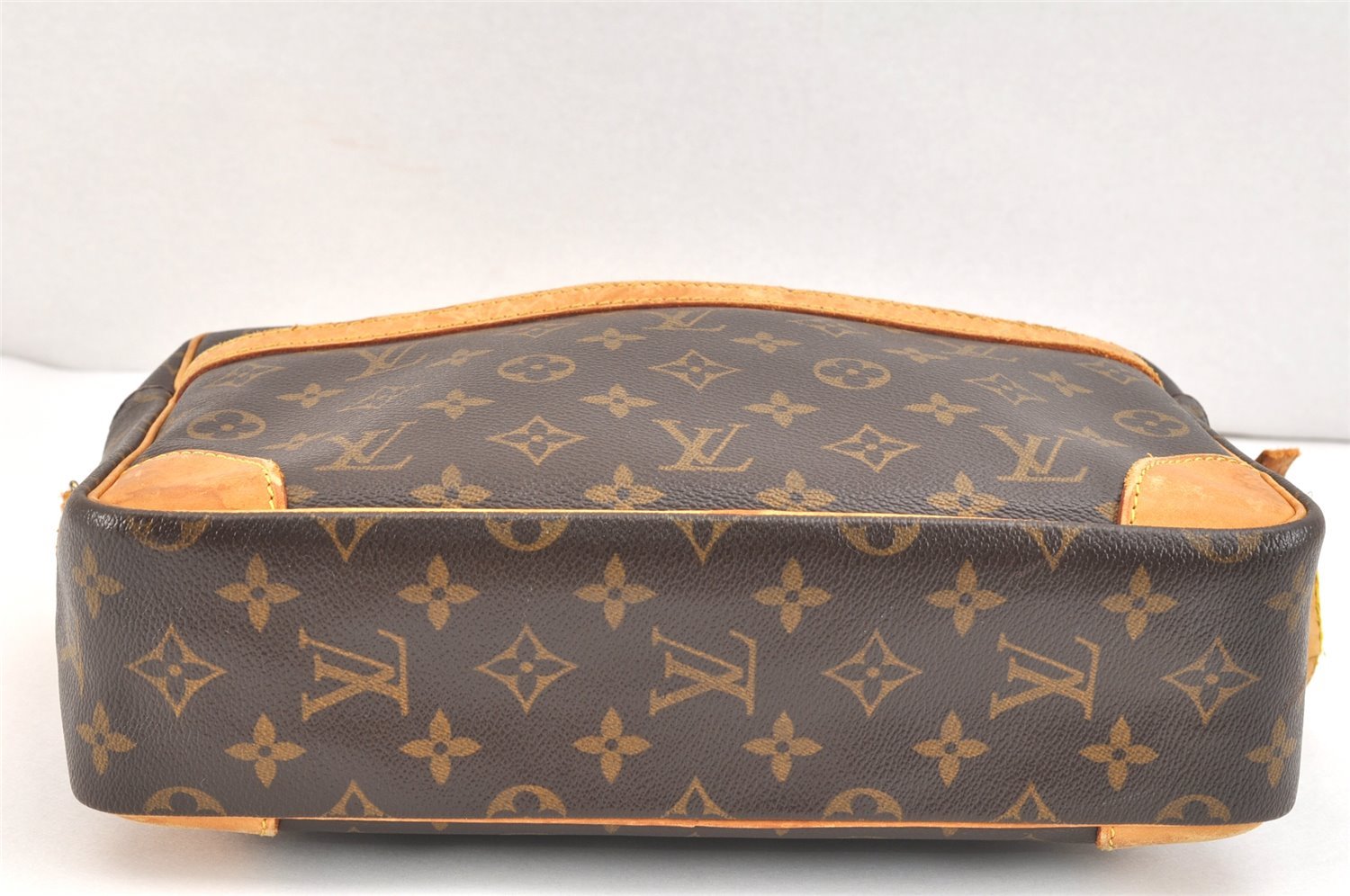 Authentic Louis Vuitton Monogram Trocadero 30 Shoulder Bag M51272 Junk 5598K