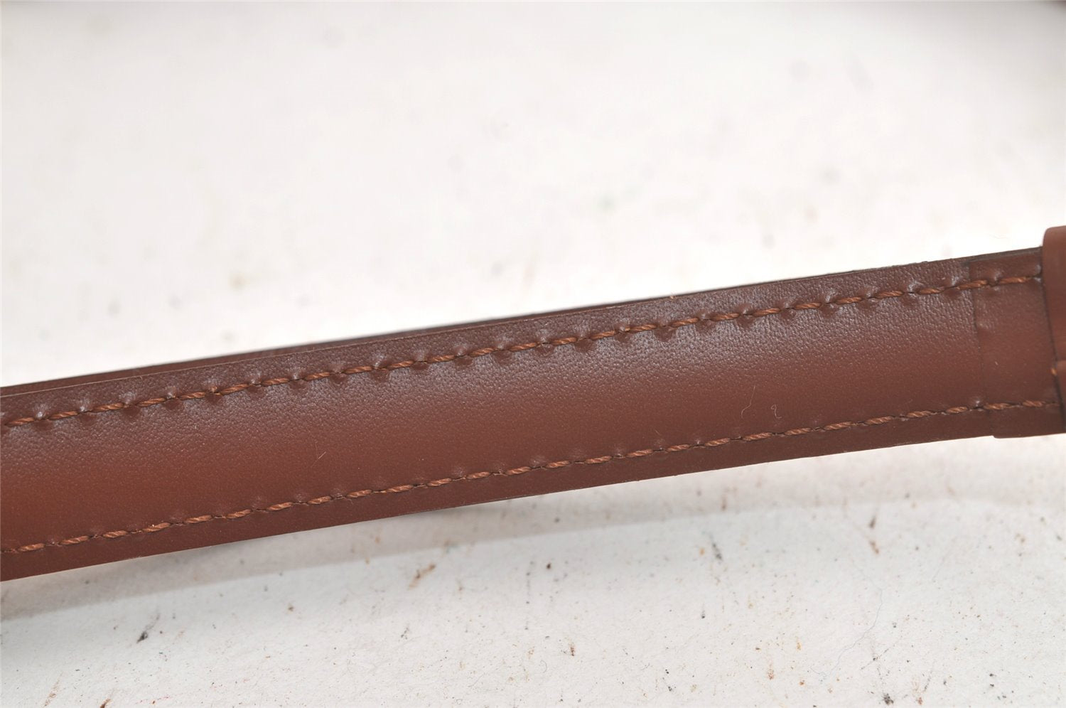 Authentic Louis Vuitton Leather Shoulder Strap Brown 40.6-47.4