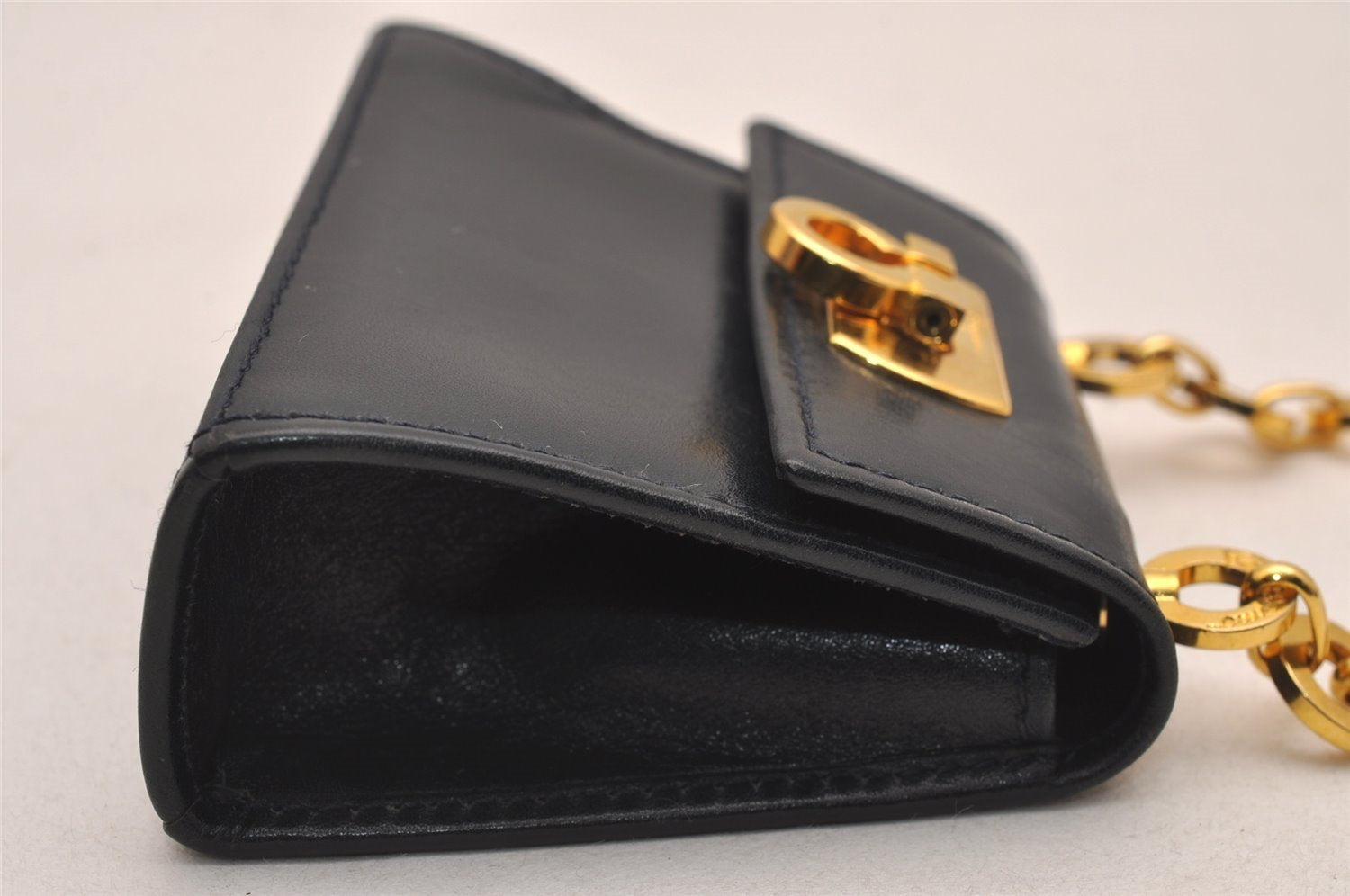 Authentic Salvatore Ferragamo Gancini Leather Shoulder Pouch Navy Junk 5607J