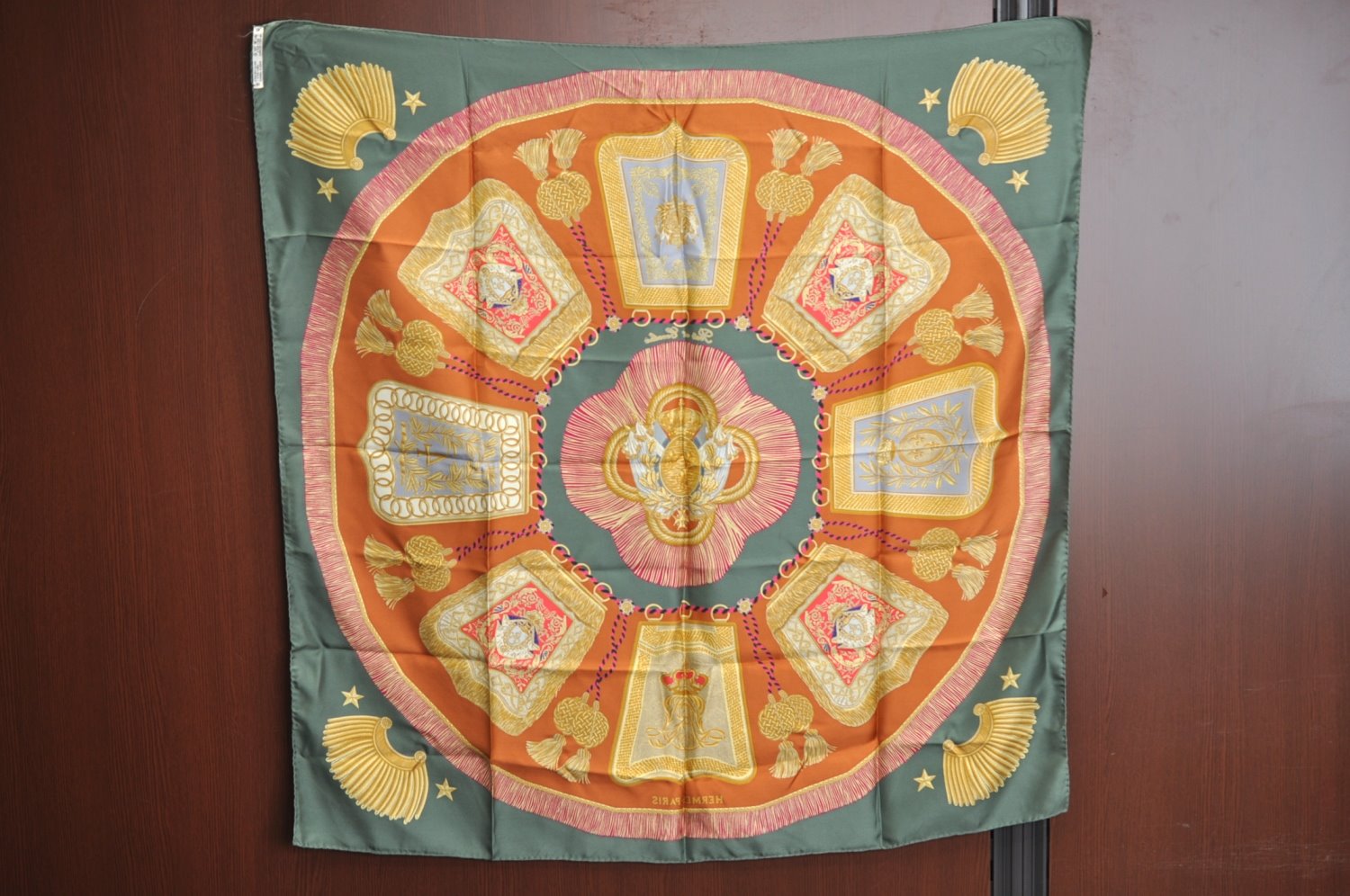 Authentic HERMES Carre 90 Scarf 