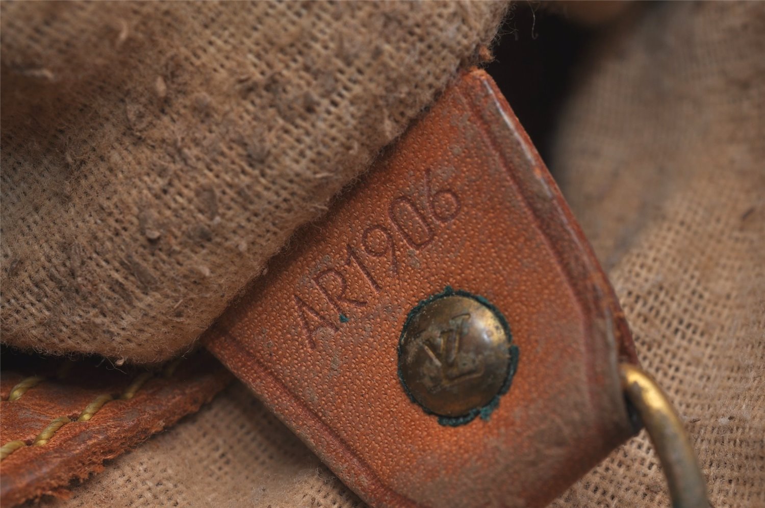 Authentic Louis Vuitton Monogram Bucket PM Shoulder Tote Bag M42238 LV 5620J