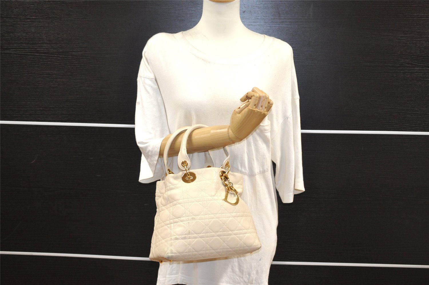 Authentic Christian Dior Diorissimo Cannage Hand Bag Leather White CD 5624I