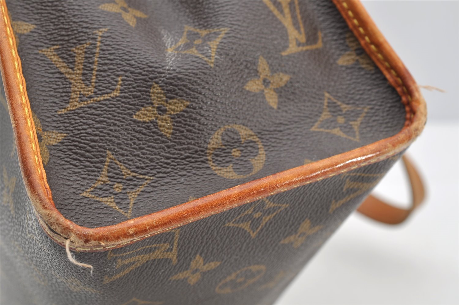 Authentic Louis Vuitton Monogram Popincourt Haut Shoulder Bag M40007 LV 5625I