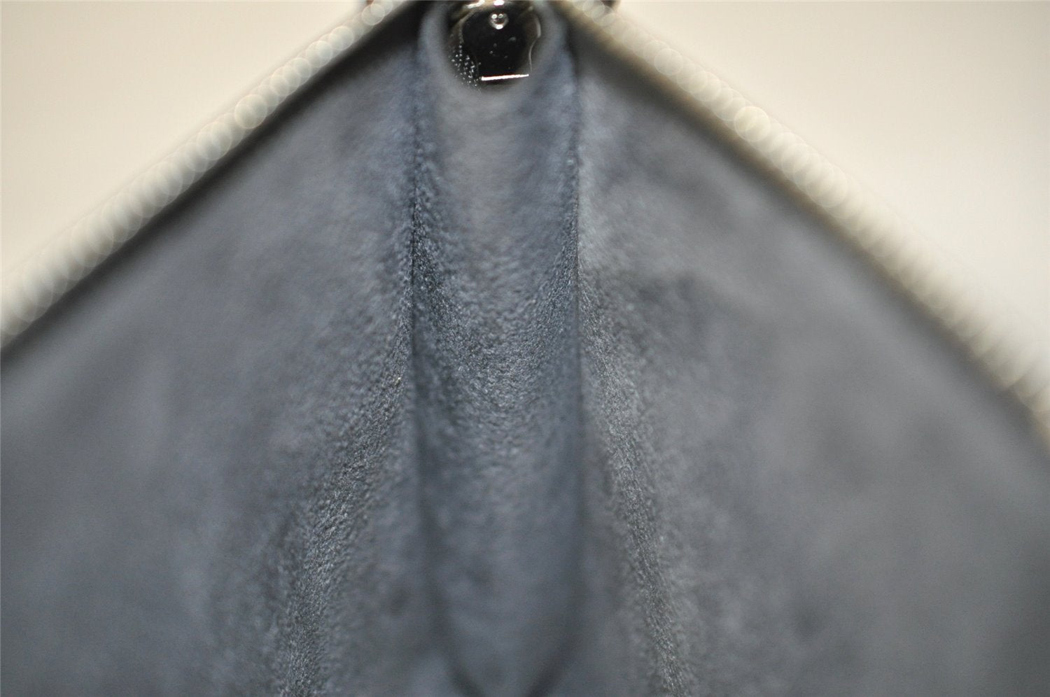 Authentic Louis Vuitton Epi Pochette Accessoires Pouch Black M52942 LV 5633I