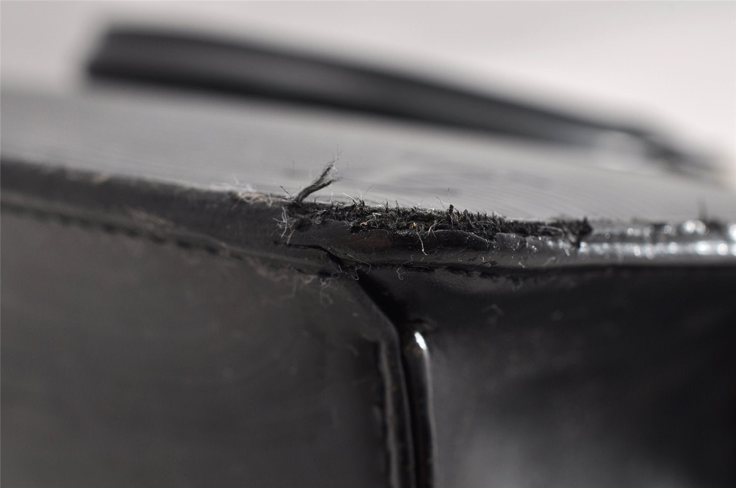 Authentic Louis Vuitton Epi Riviera Hand Bag Black M48182 LV 5637I