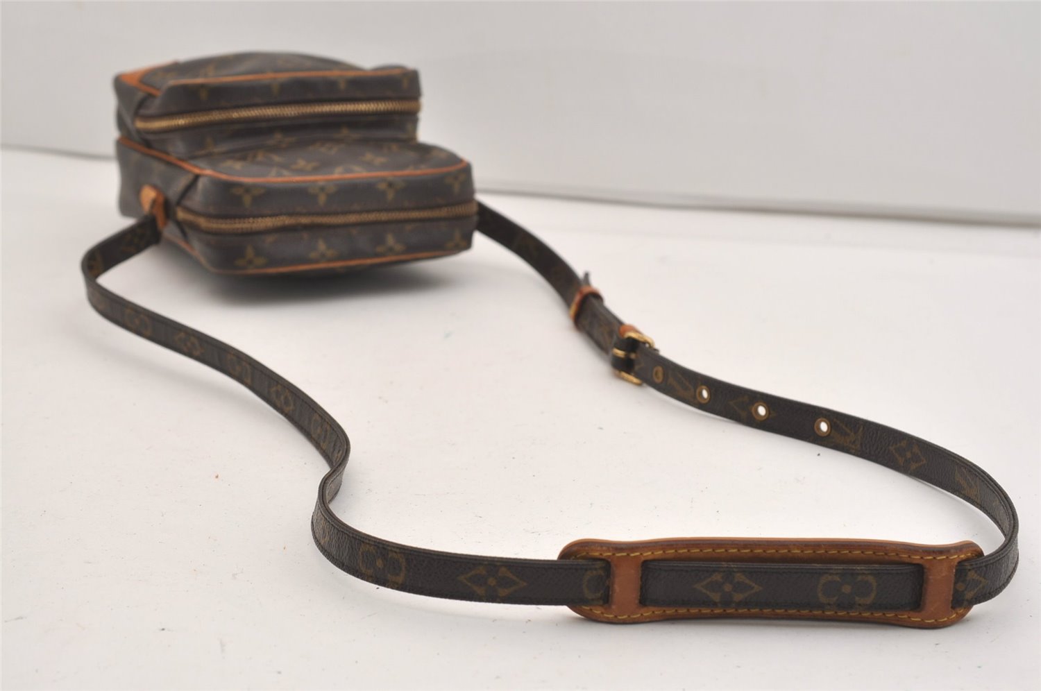 Authentic Louis Vuitton Monogram Amazone Shoulder Cross Body Bag M45236 LV 5642J