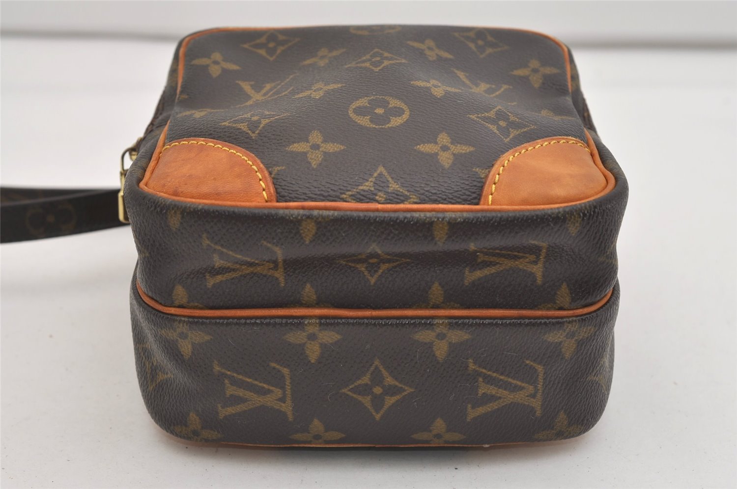 Authentic Louis Vuitton Monogram Amazone Shoulder Cross Body Bag M45236 LV 5642J