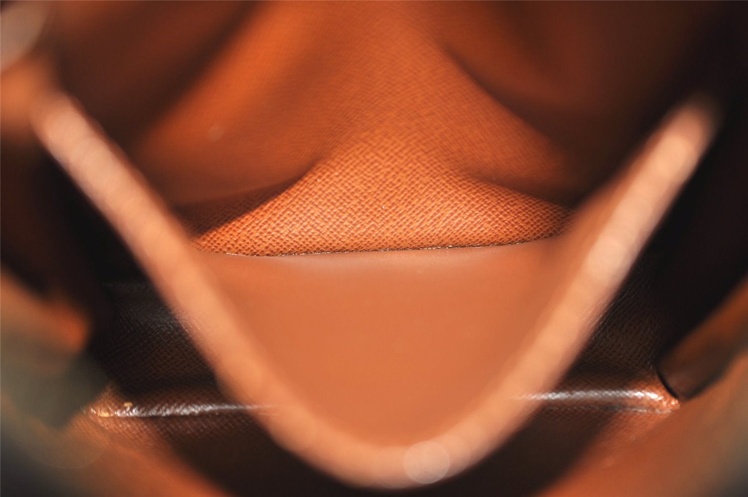 Authentic Louis Vuitton Monogram Amazone Shoulder Cross Body Bag M45236 LV 5642J