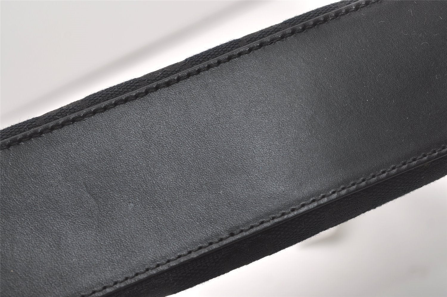 Authentic GUCCI Shoulder Bag Purse GG Canvas Leather 0013812 Black 5653I