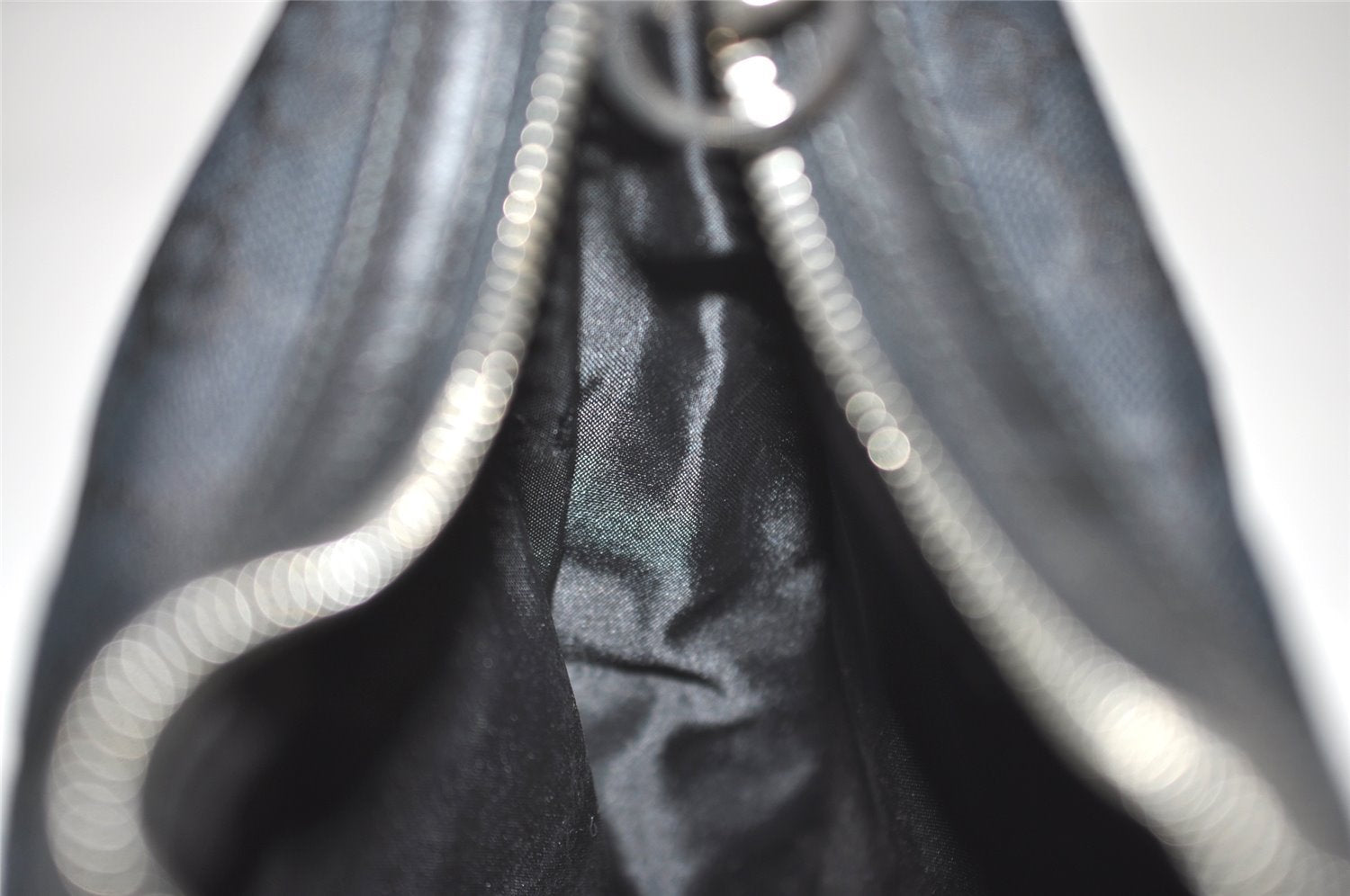 Authentic GUCCI Shoulder Bag Purse GG Canvas Leather 0013812 Black 5653I