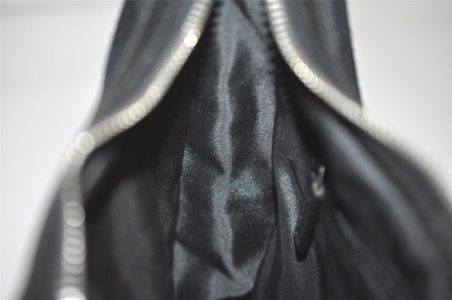 Authentic GUCCI Shoulder Bag Purse GG Canvas Leather 0013812 Black 5653I