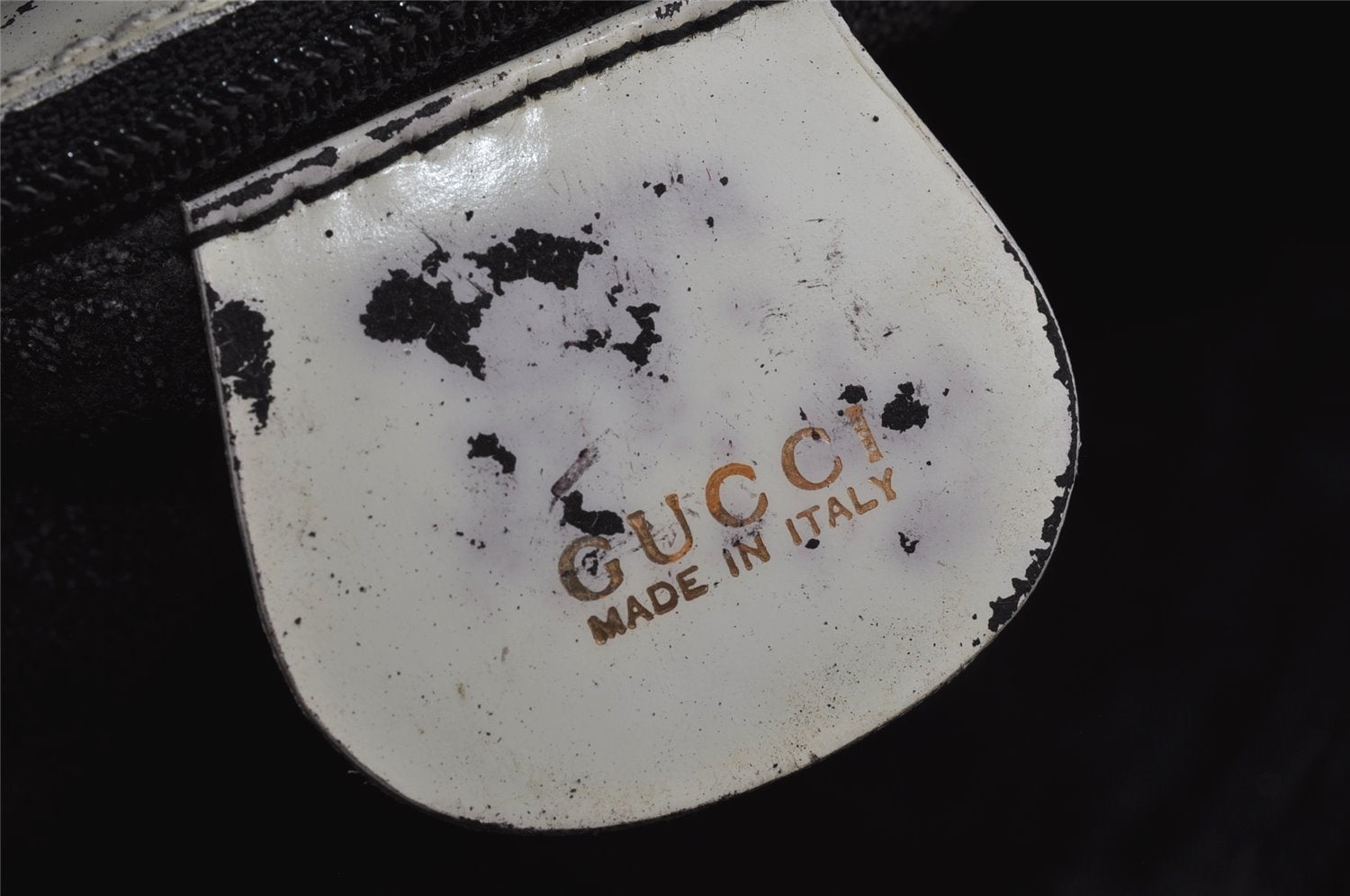 Authentic GUCCI Bamboo Shoulder Cross Body Bag Purse Enamel White Junk 5654J