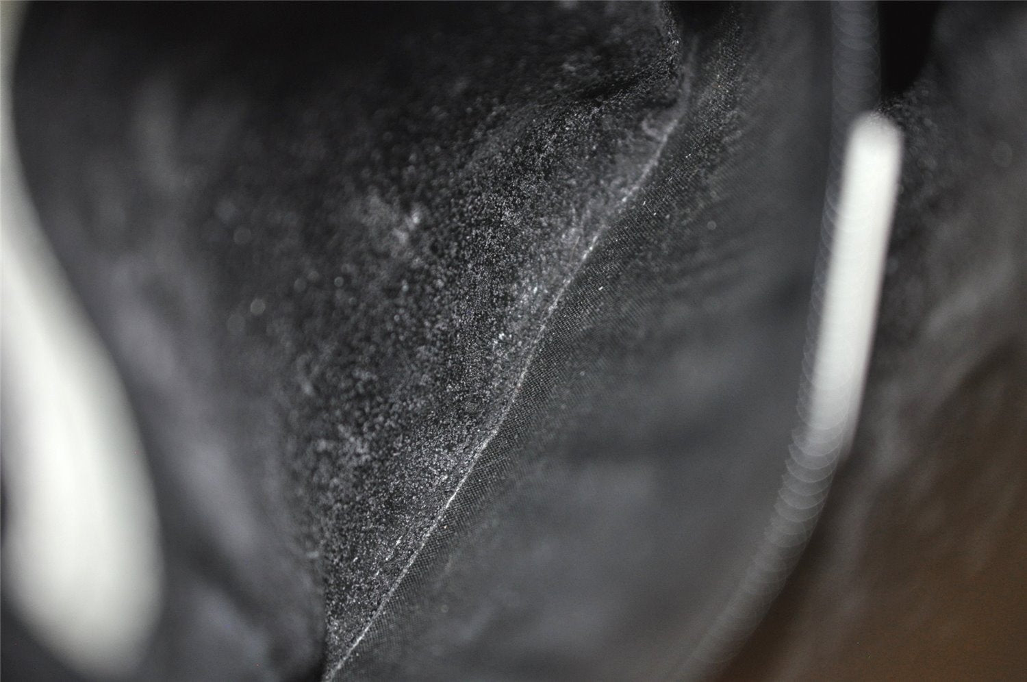 Authentic GUCCI Bamboo Shoulder Cross Body Bag Purse Enamel White Junk 5654J