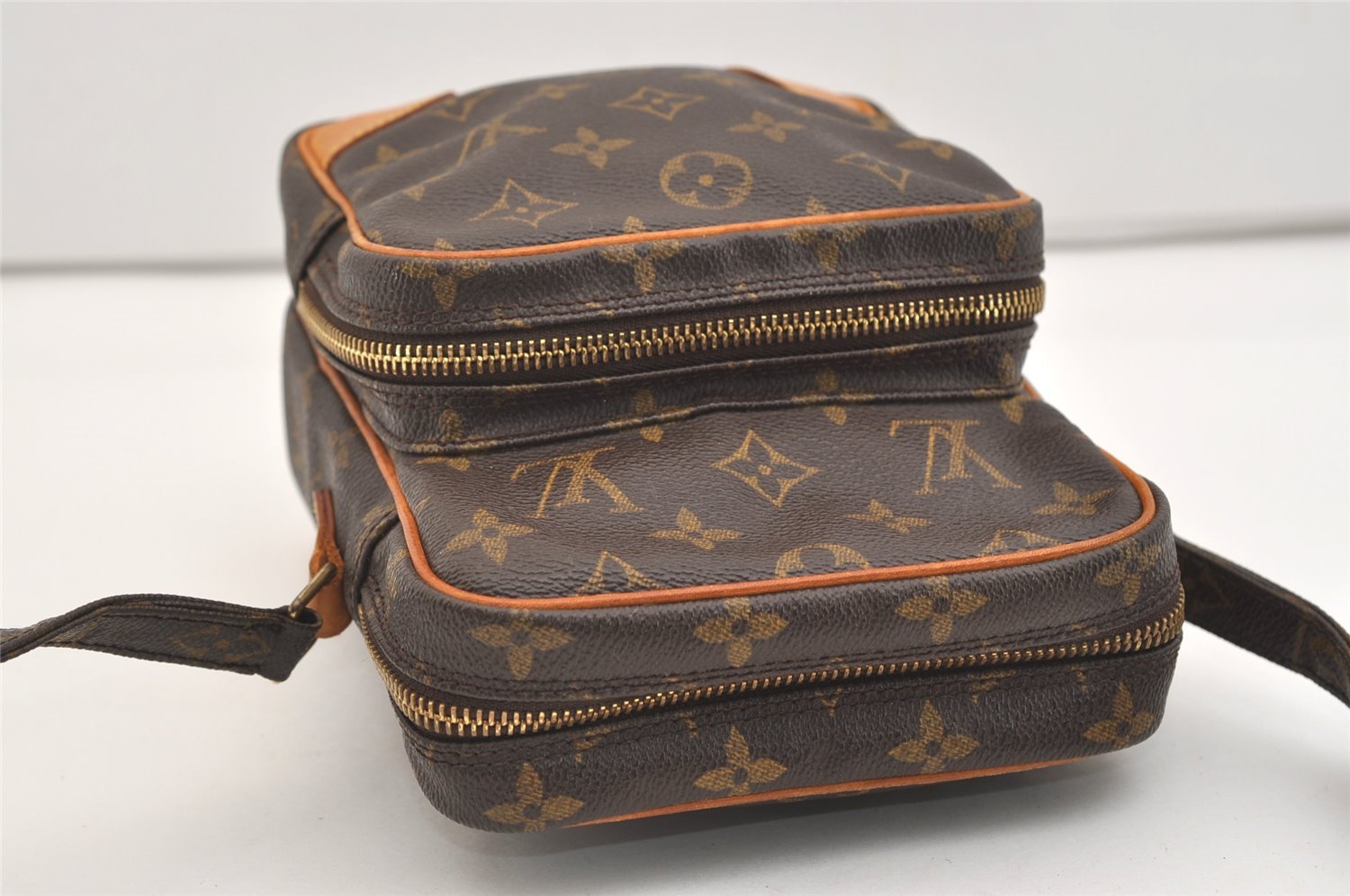 Authentic Louis Vuitton Monogram Amazone Shoulder Cross Body Bag M45236 LV 5655J