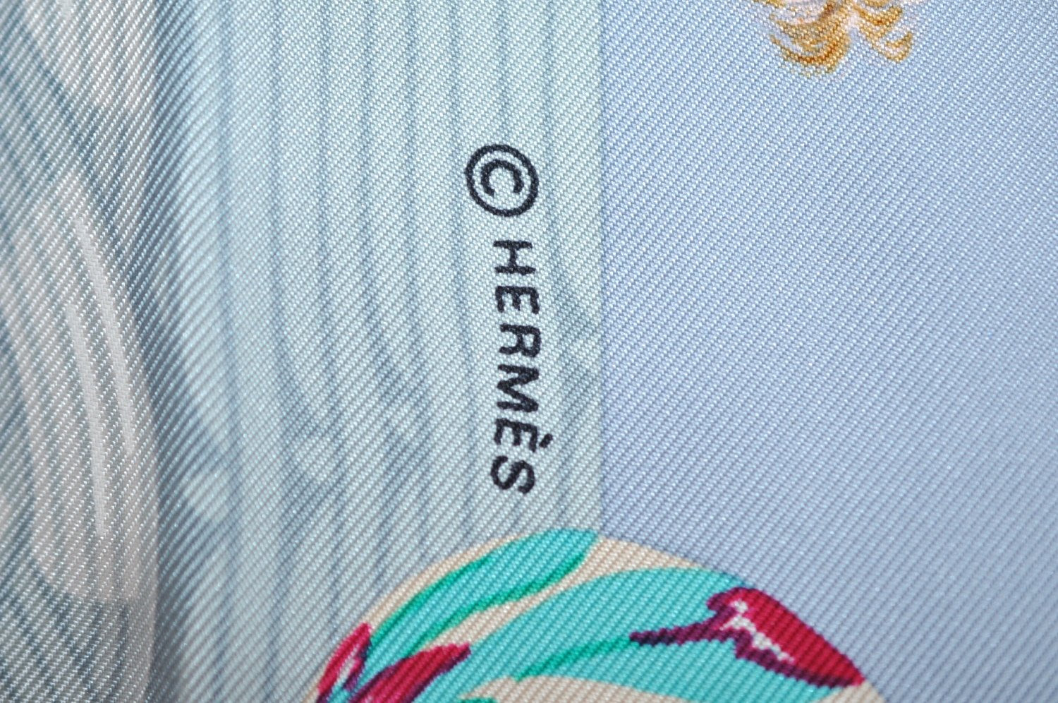 Authentic HERMES Carre 90 Scarf 