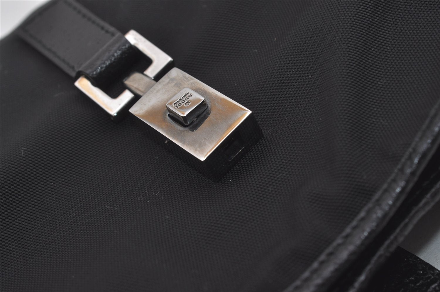 Authentic GUCCI Jackie Shoulder Hand Bag Purse Nylon Leather 0013306 Black 5661I