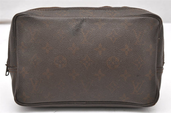 Auth Louis Vuitton Monogram Trousse Toilette 23 Clutch Hand Bag Old Model 5664K