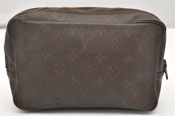 Auth Louis Vuitton Monogram Trousse Toilette 23 Clutch Hand Bag Old Model 5664K