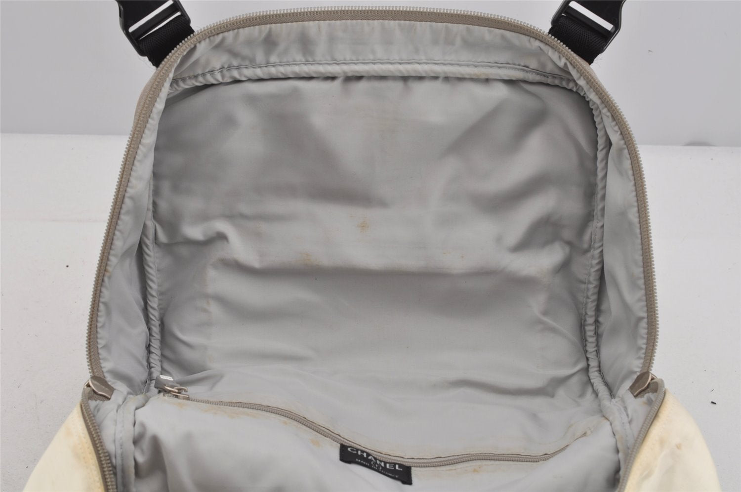 Authentic CHANEL Sports Line Nylon Leather CC Logo Backpack White Gray 5665J