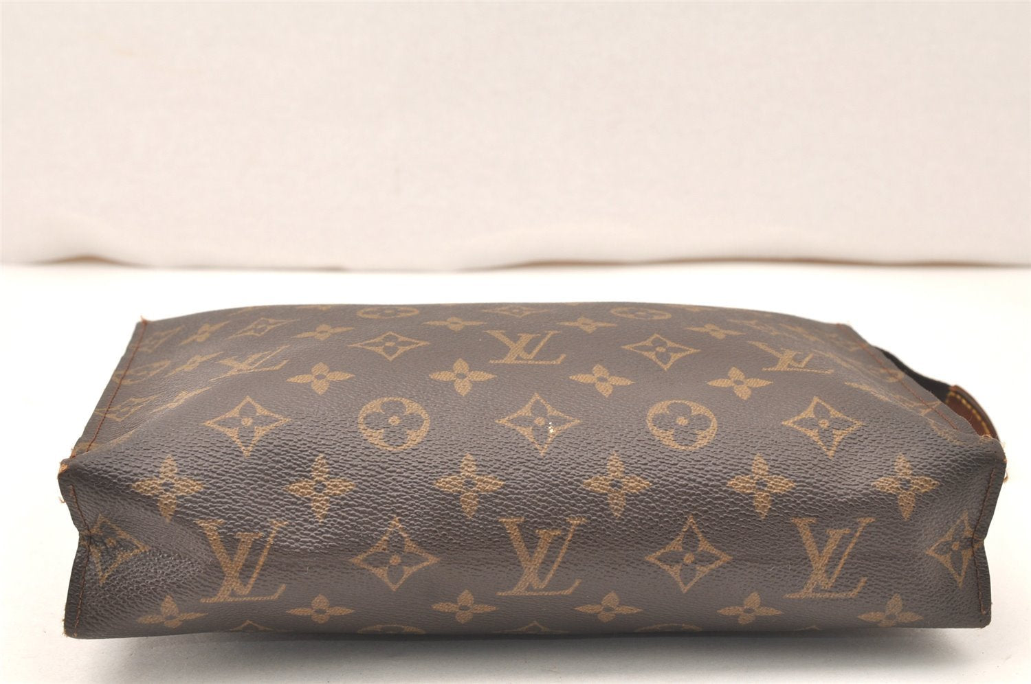 Auth Louis Vuitton Monogram Poche Toilette 26 Cosmetics Pouch Old Model LV 5667K